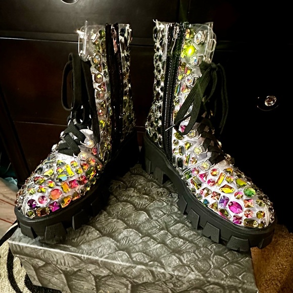 AZALEA WANG Noel Combat Boot, Size 8, NWOT - Picture 12 of 12